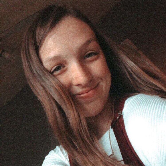 Meet your Posher, Peyton - Picture 1 of 1